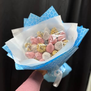 Букет из 19 клубник