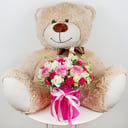 Плюшевое счастье из роз и эустом