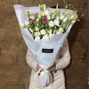 Букет Охапка Лизиантусов из эустом