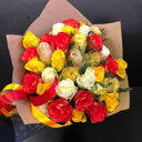 Букет «31 разноцветная роза 40 см»