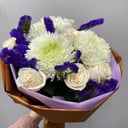 Букет «Радостный миг» из роз и хризантем