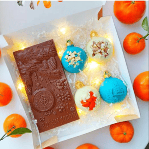 Шоколадный набор с гирляндой