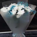 Букет «Капель» из хризантем и гипсофил