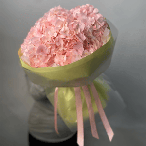 Букет «Розовый фламинго» из гортензий