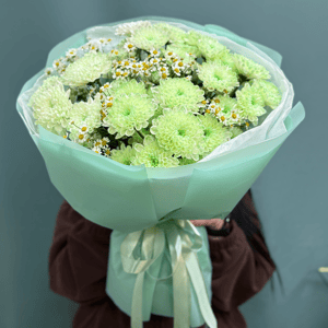 Букет из 5 кустовых хризантем Алтай