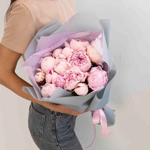 Букет «15 розовых пионов»