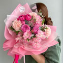 Букет «Малиновый джем» из альстромерий и гвоздик