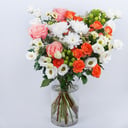 Букет «Нежное прикосновение» из хризантем и роз