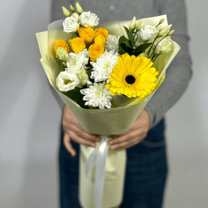 Букет «Катрин» из эустом и роз