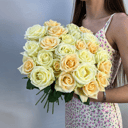 Букет цветов 18 - Розы бело-жемчужные