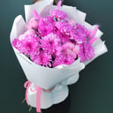 Авторский букет из розовой хризантемы