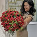 Букет Красных кустовых роз Мирабель