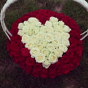 Корзина с цветами «Люблю тебя» из роз