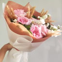 Стильный букет с ароматными розами