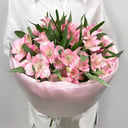 Цветочный монобукет "Звонкий смех"