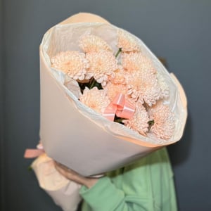 Монобукет из кустовых хризантем