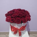 Шляпная коробка с цветами «25 Роз в коробочке»