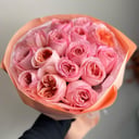 Букет «15 коралловых пионовидных роз»