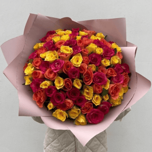 Букет из 101 розы 40 см. яркий микс