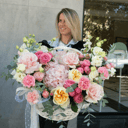 Корзина Мечты из роз и гвоздик