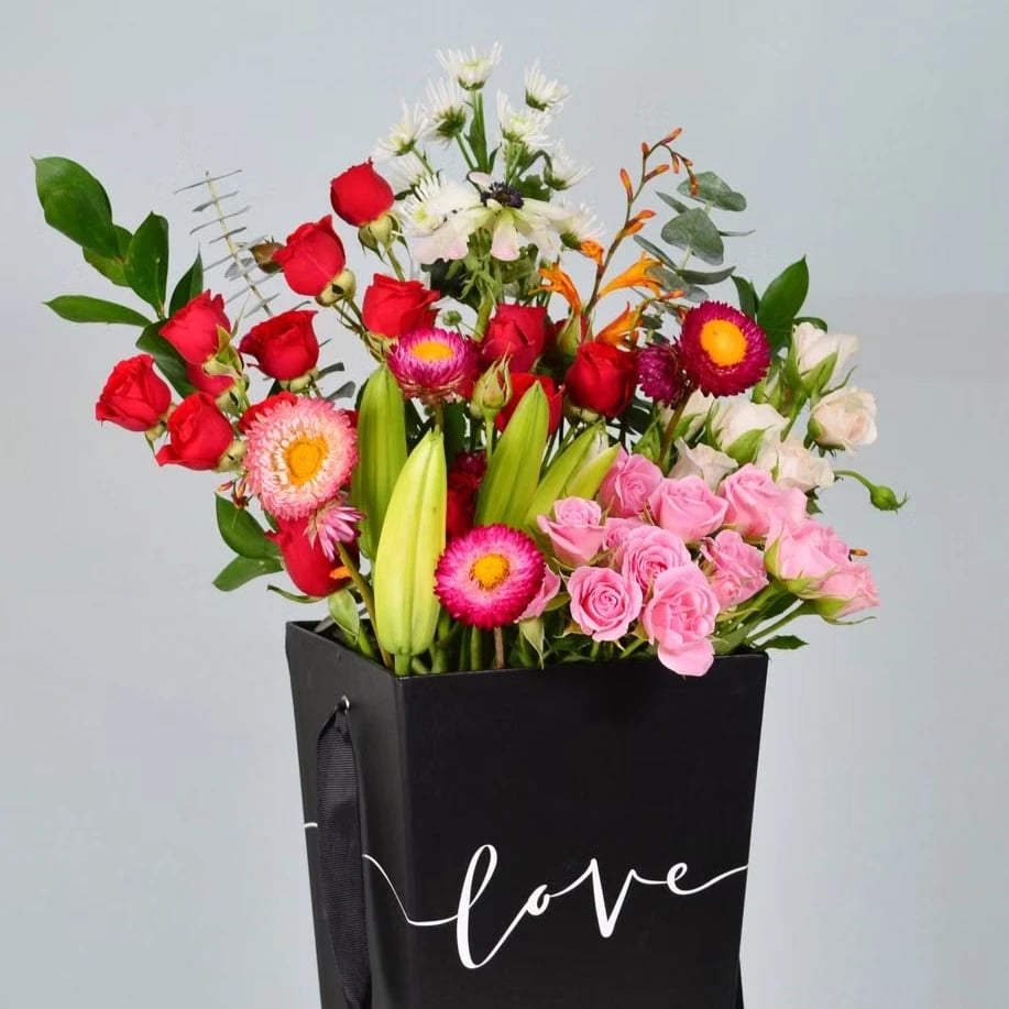 Flower delivery Dubai