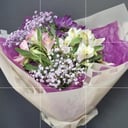 Сборный букет 1 из альстромерий и гипсофил