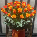 Шляпная коробка с цветами «Рыжий ап»