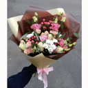 Невия из роз и эустом