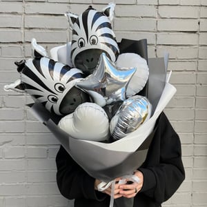 Стильный букет из шаров Зебра N80
