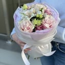 Букет "Сара" из роз и эустом