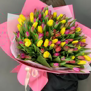 Букет «Яркий микс тюльпанов 101 шт»