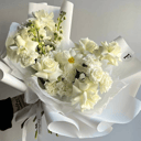 Букет «Дуновение лета» из эустом и экзотических цветов