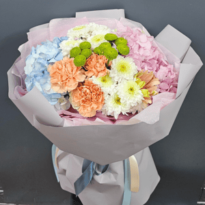 Букет «Стильный» из хризантем и гортензий