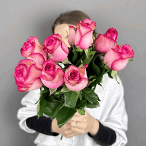 Букет «9 ярких розовых роз»