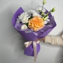 Букет «Карамельный десерт» из эустом и роз