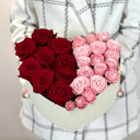 Композиция в форме сердца «Крещенская ночь» из роз