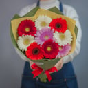 Букет из 9 гербер микс