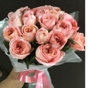 Аромат нежности из роз