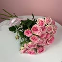 Букет «7 кустовых роз под ленту»