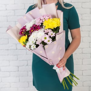 Букет из 9 хризантем