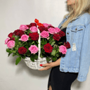 Корзина 41 Роза (красная и розовая)