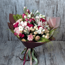 Букет «Ветер желаний» из роз и эустом