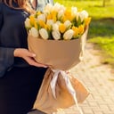 Букет «Желтые и белые тюльпаны, 41 шт»