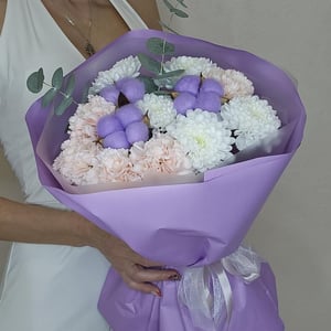 Авторский букет "Моана" из хризантем