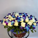 Корзина с цветами «Целуя небеса» из роз