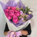 Букет из пионовидной кустовой розы