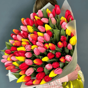 Букет из тюльпанов микс 101 шт