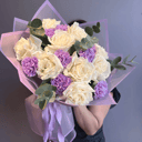 Букет Нежность из роз и гвоздик