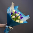 Букет «Алия» из тюльпанов и ирисов