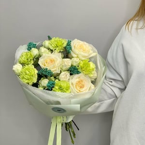 Je taime букет из пионовидных роз